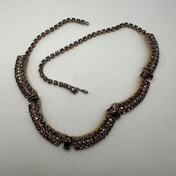 16" all gray pave and AB rhinestones and gold tone statement necklace! - Picture 4 of 17